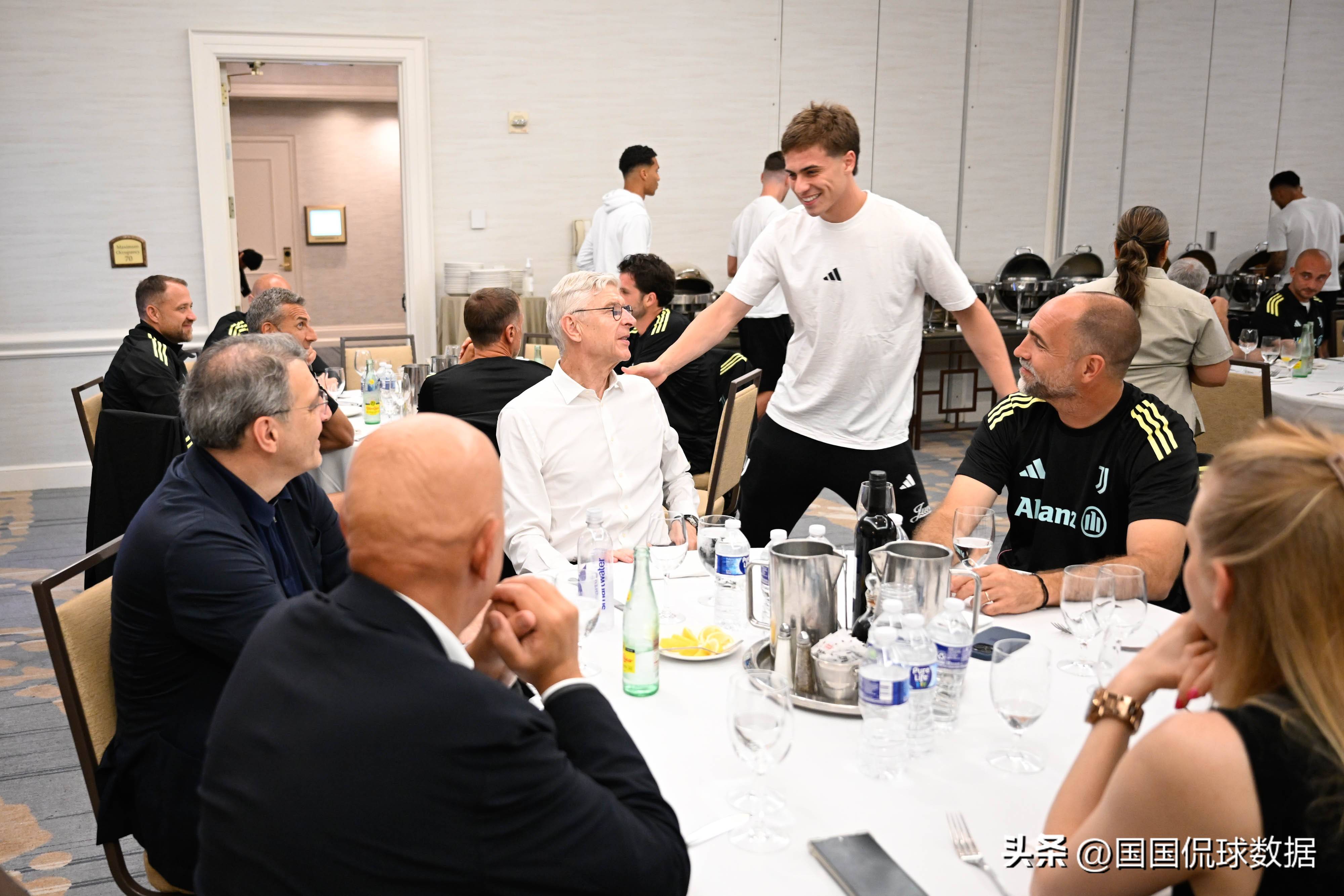 九游-社区盾转会期再迎强敌，葡萄牙体育再遭质疑，主帅态度——信心回归，身体对抗强度拉满的简单介绍