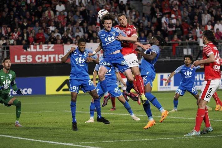 九游娱乐官方平台-清晨法国杯焦点战；纽卡斯尔再遭质疑；管理层满意；高层口径保持一致(都铎王朝克伦威尔为什么死)